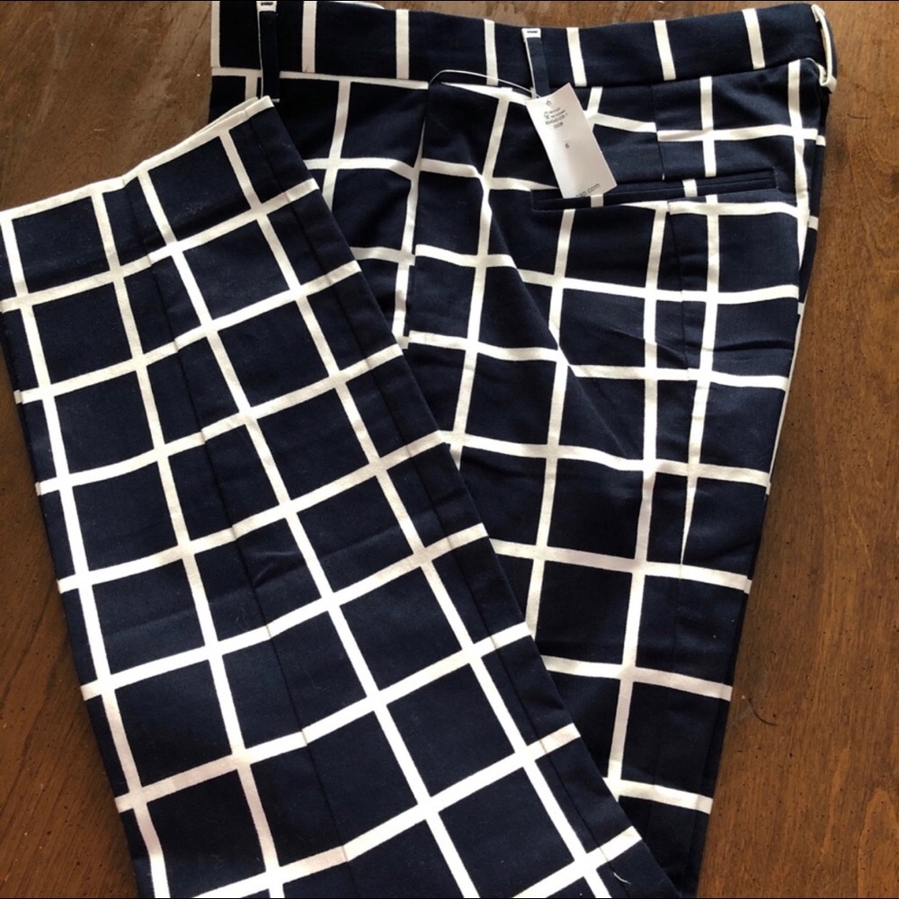 Gap crop pant size 6